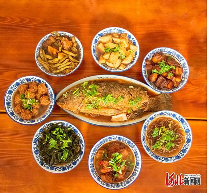 骆驼湾美食_副本.png