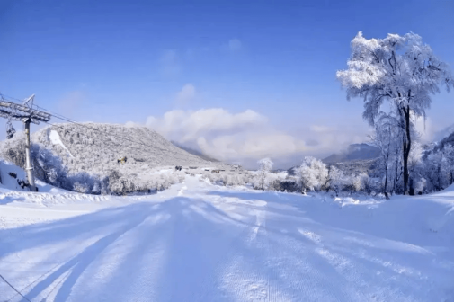 四姑娘山冬季雪景