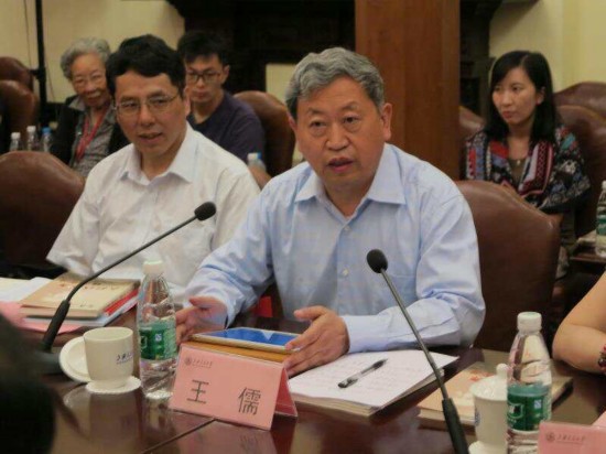 国家发改委“一带一路”研究院执行院长王儒(谢中摄)