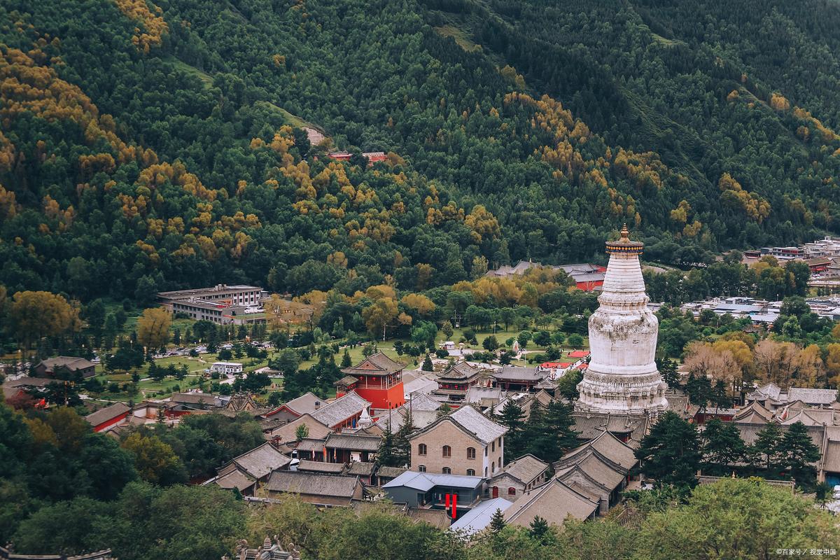 五台山在哪个省哪个市（五台山在哪个省哪个市境内）