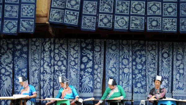 航旅黔购中签后买什么特产,贵州妹土特产原创