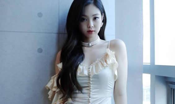 Jennie原名叫什么及资料：Jennie为什么叫盲人艺术家 第3张