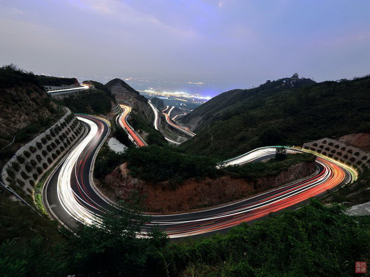 古城西安周边骑行路线:骊山盘山路光影
