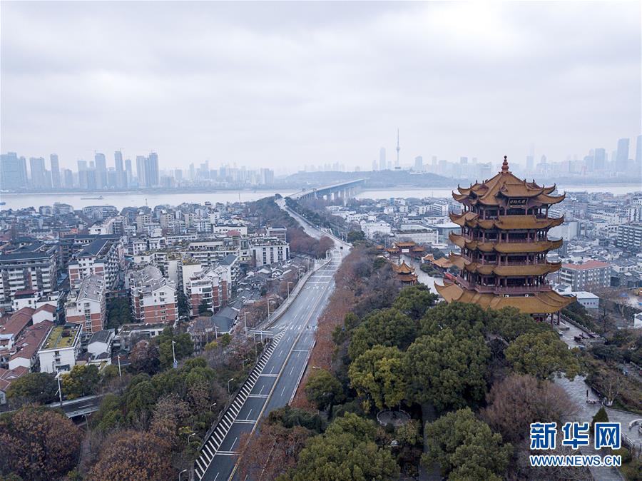 （新华全媒头条·图文互动）（6）英雄的城市，英雄的人民——写在武汉疫情防控胶着对垒的关键时刻