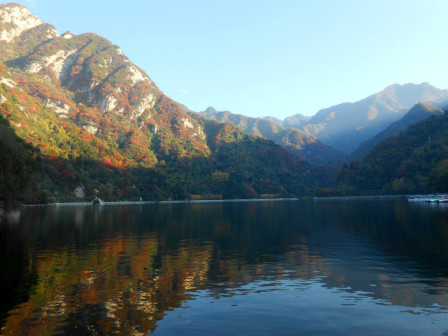 翠华山绚丽秋景