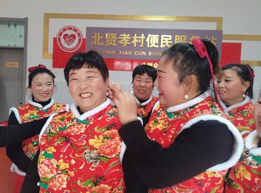 河南安阳县：“村晚”迎新春 乡村年味浓