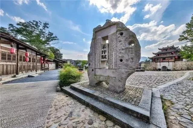 福建南平旅游景点大全排名（南平旅游必去十大景点）